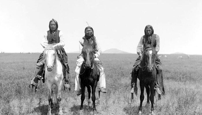 Los Comanches: La Tribu Guerrera de las Grandes Llanuras